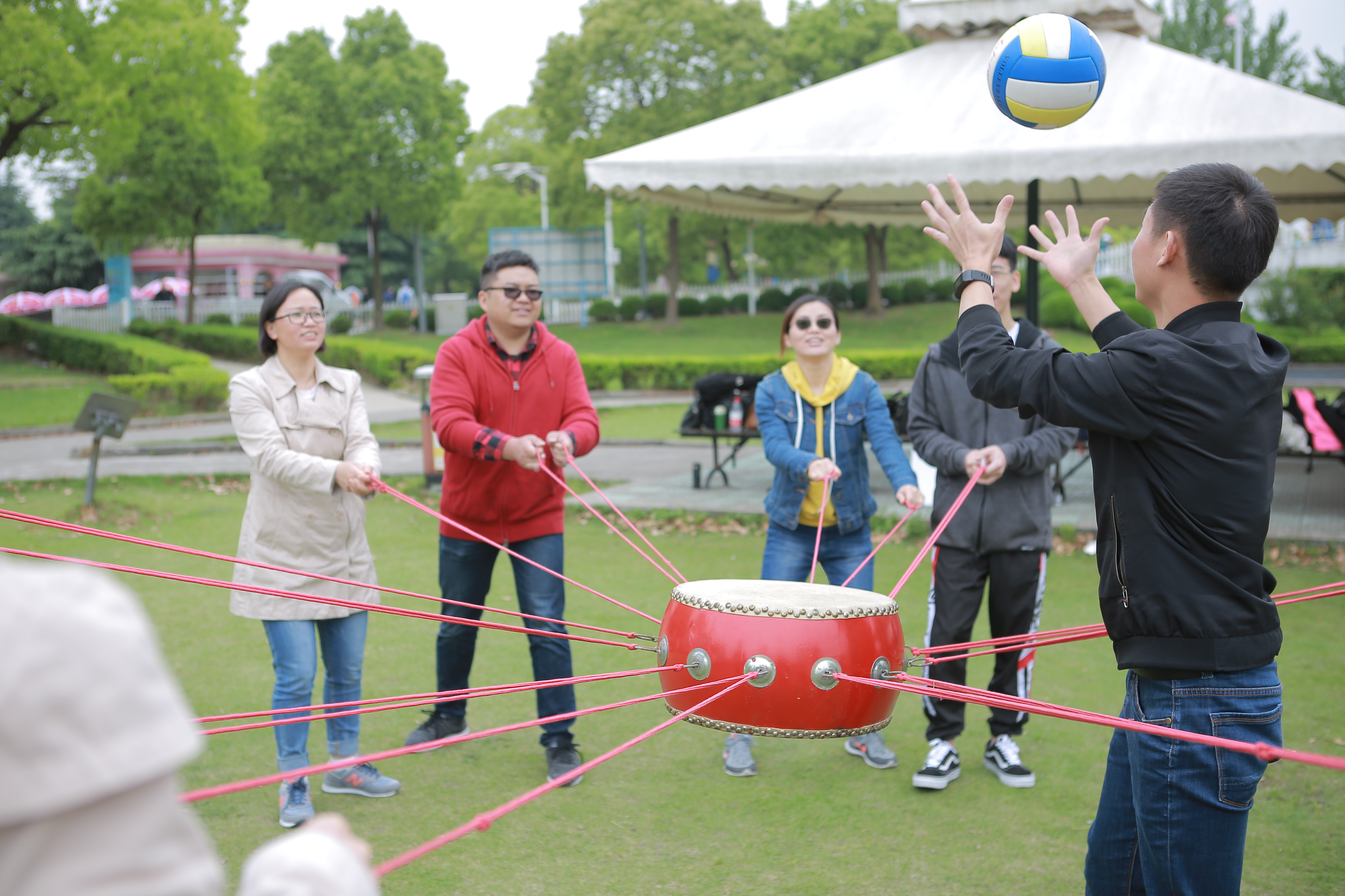 凝心聚力、信任互助(zhu)--百傲2019年東方綠舟搨展(zhan)培(pei)訓