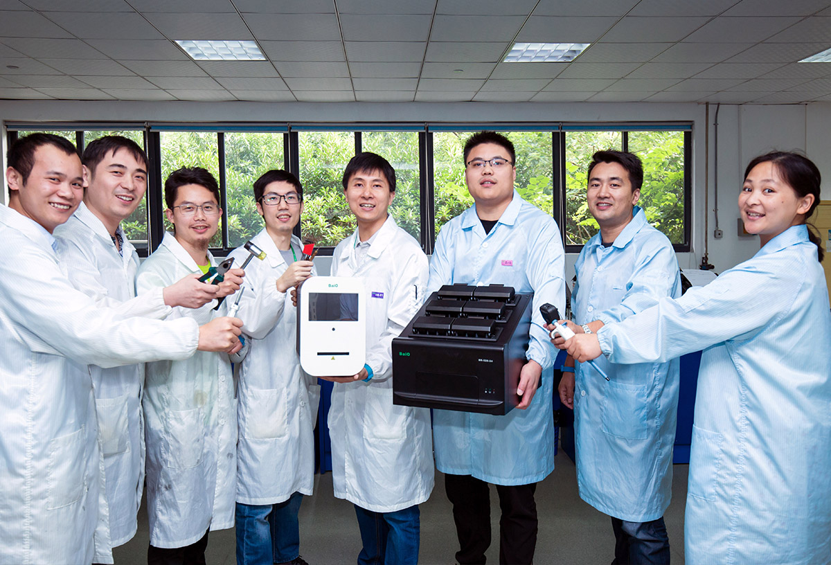 解決臨牀(chuang)應用中的學術及技術(shu)問題，免后顧之憂